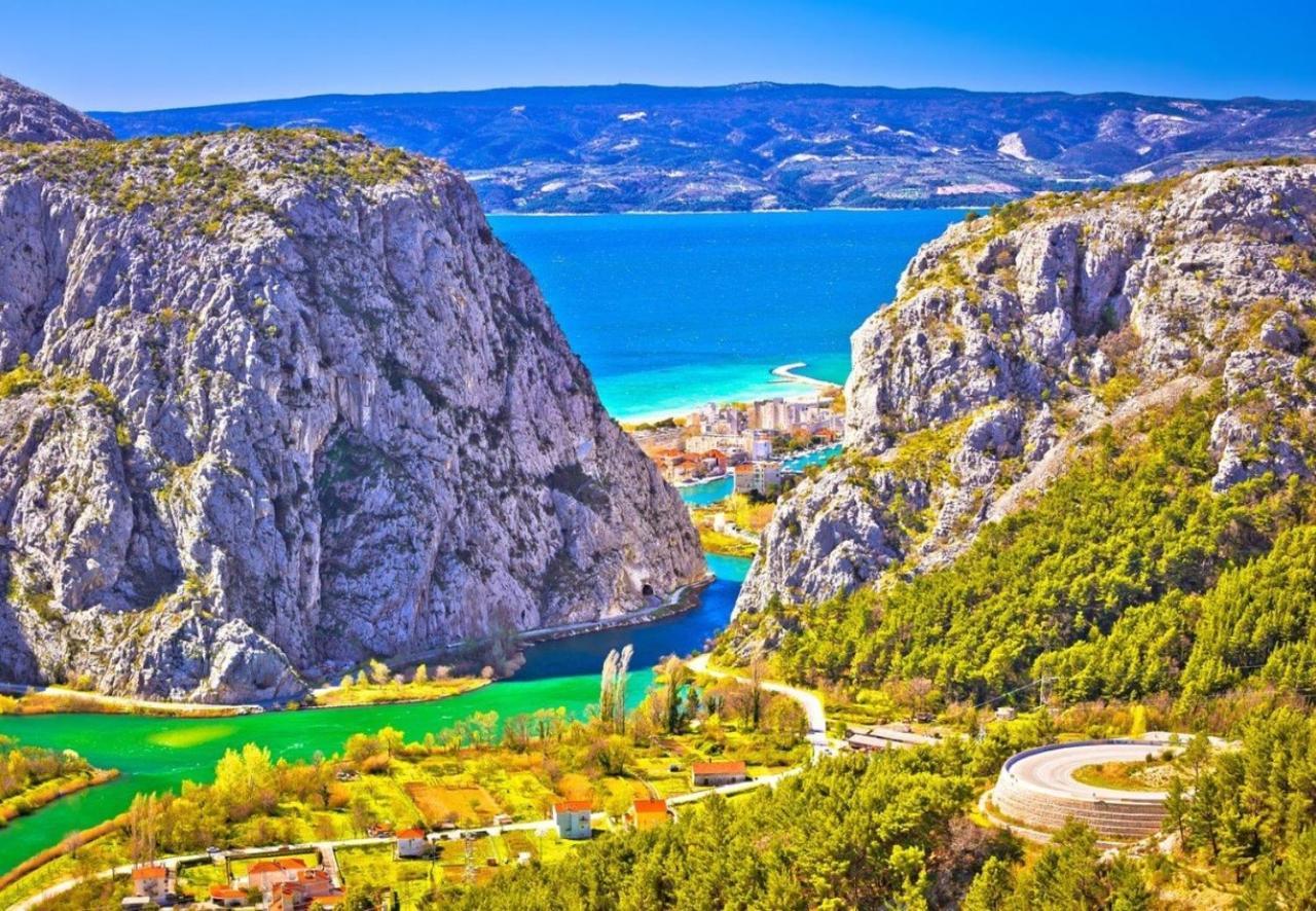 Adriatic Seaview Apartment Omiš Exteriör bild